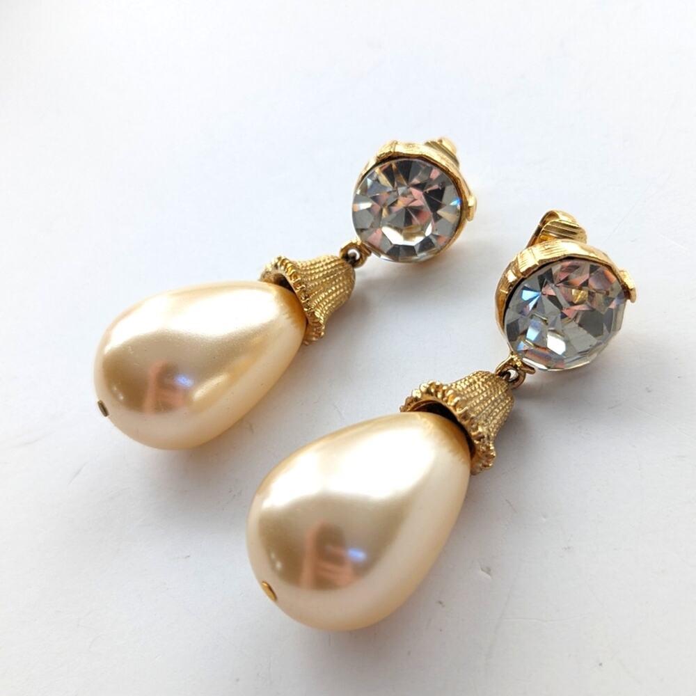 Vintage Large Glam Foil Back Rhinestone Sparkly Faux Pearl Dangle Clip Earrings